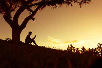 凌渡这款车配置如何-值不值得买-
