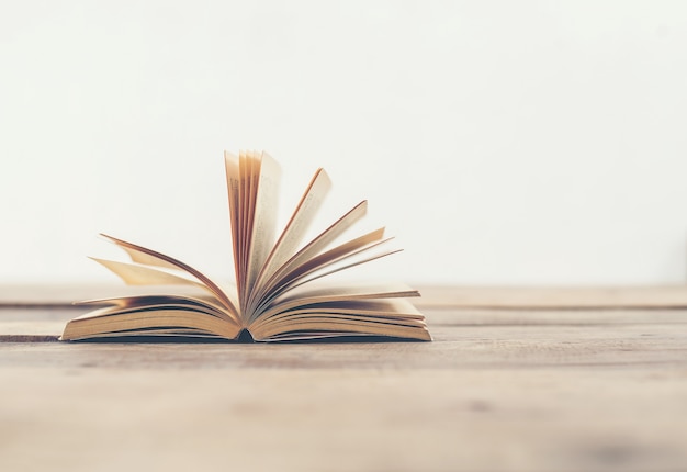 晒小奶猫朋友圈文案搞笑集合四十条